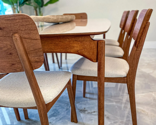Conjunto Mesa Ravenna 2,20 + 8 Cadeiras Sellenium